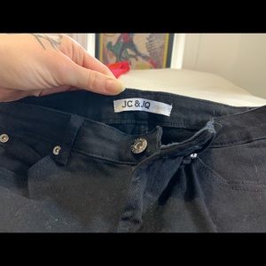 4/$30 🤟 👖 JC&JQ jeans